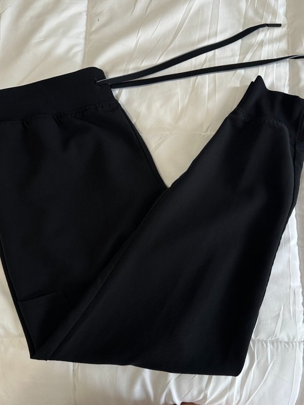 Jaanuu Scrub Joggers